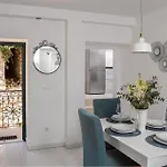 Vakantiehuis In With House Sea View